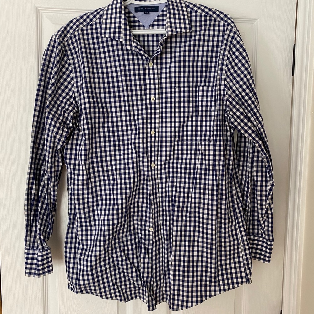Tommy Hilfiger Men’s Long Sleeve Dress Shirt